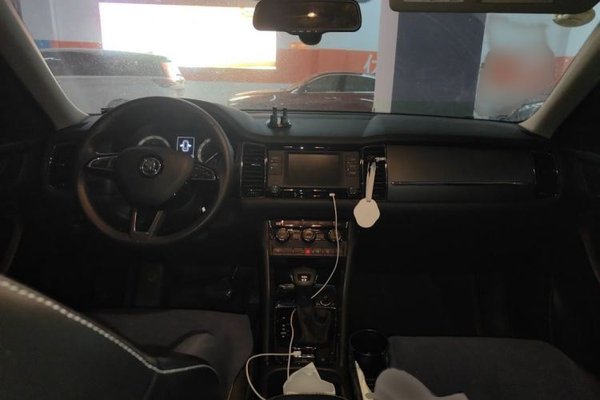 Skoda Kodiaq 2017, 121600 км, за 8143 USD - фото 18
