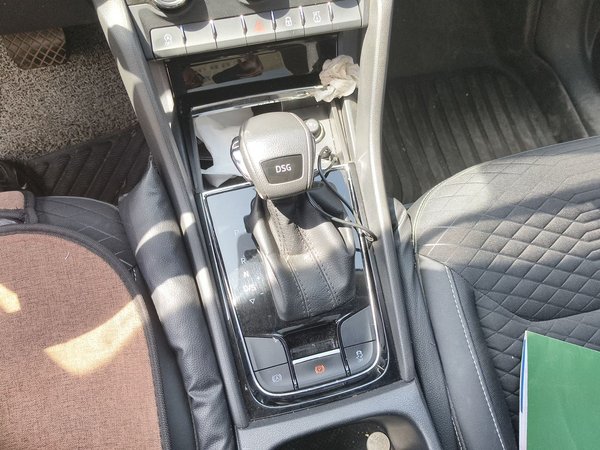 Skoda Kodiaq 2018, 144500 км, за 11548 USD - фото 13