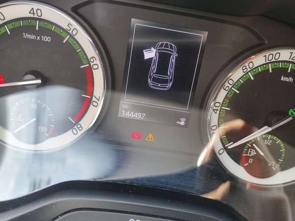 Skoda Kodiaq 2018, 144500 км, за 11548 USD - фото 11