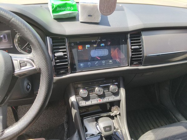 Skoda Kodiaq 2018, 144500 км, за 11548 USD - фото 12