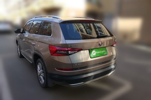 Skoda Kodiaq 2018, 89400 км, за 7580 USD