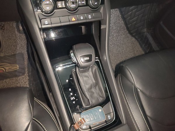 Skoda Kodiaq 2018, 113000 км, за 8896 USD - фото 17