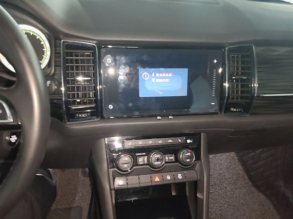 Skoda Kodiaq 2018, 113000 км, за 8896 USD - фото 16
