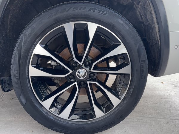 Skoda Kodiaq 2022, 73600 км, за 18383 USD - фото 8