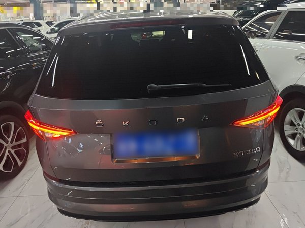 Skoda Kodiaq 2023, 44300 км, за 16536 USD