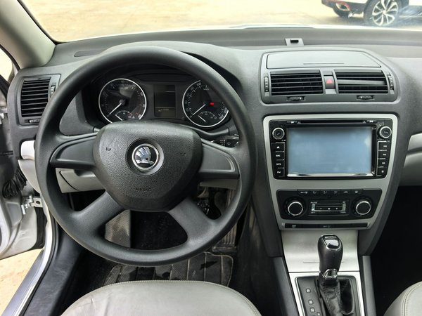 Skoda Octavia 2014, 103700 км, за 5134 USD - фото 20