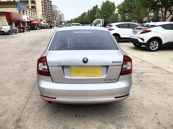 Skoda Octavia 2014, 103700 км, за 5134 USD - фото 6