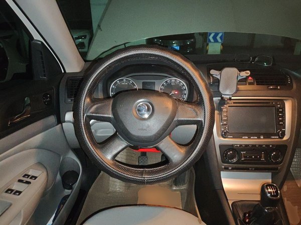 Skoda Octavia 2014, 60400 км, за 3278 USD - фото 11