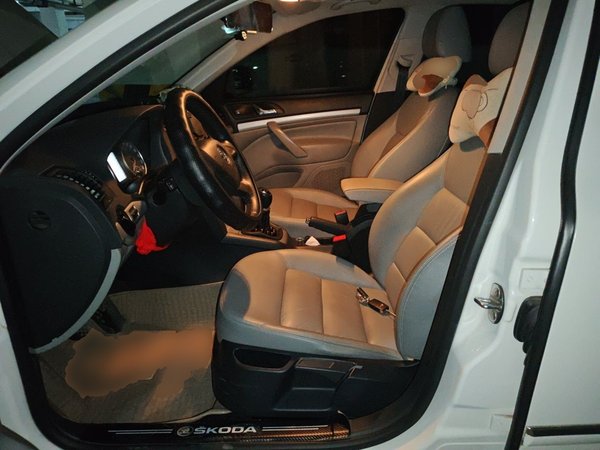 Skoda Octavia 2014, 60400 км, за 3278 USD - фото 16