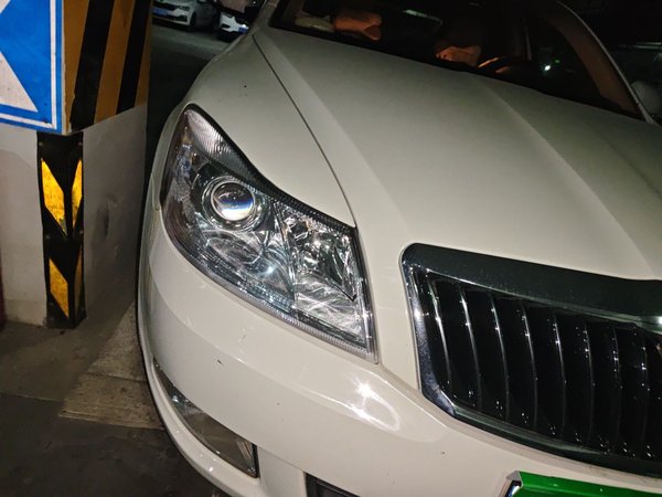 Skoda Octavia 2014, 60400 км, за 3278 USD - фото 7