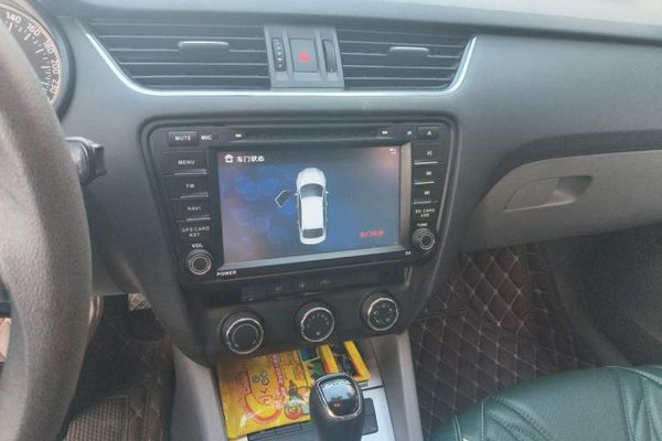 Skoda Octavia 2015, 102700 км, за 4901 USD - фото 10