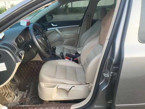 Skoda Octavia 2015, 121900 км, за 4617 USD - фото 16