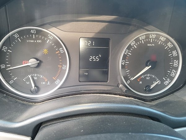 Skoda Octavia 2015, 121900 км, за 4617 USD - фото 8