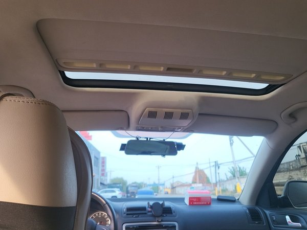 Skoda Octavia 2015, 121900 км, за 4617 USD - фото 13