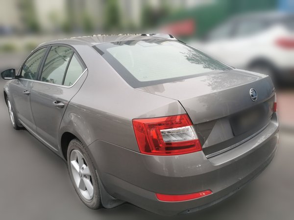 Skoda Octavia 2015, 57500 км, за 4059 USD