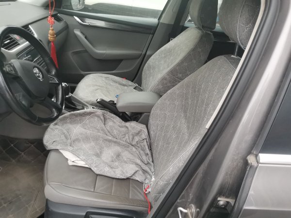 Skoda Octavia 2015, 57500 км, за 4059 USD - фото 16