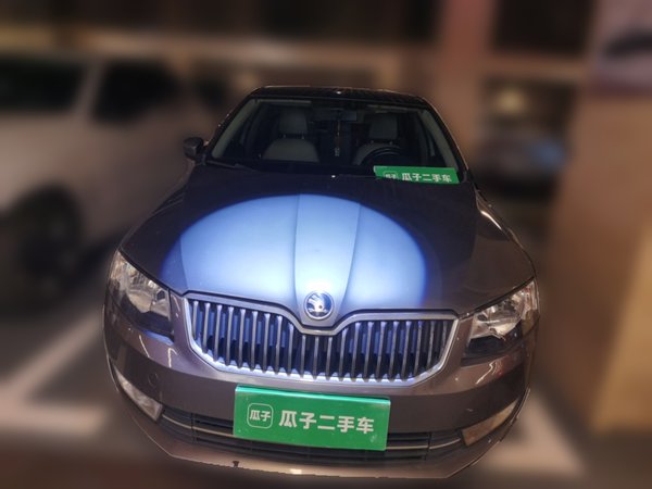 Skoda Octavia 2015, 133000 км, за 5034 USD