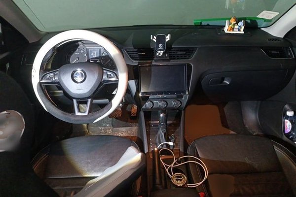 Skoda Octavia 2017, 108300 км, за 6135 USD - фото 18