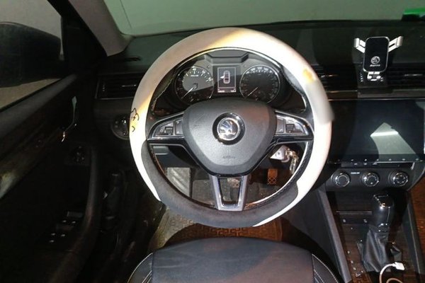 Skoda Octavia 2017, 108300 км, за 6135 USD - фото 10