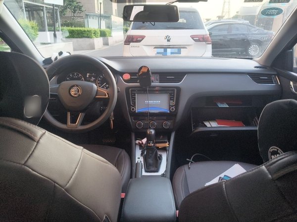 Skoda Octavia 2017, 157000 км, за 4177 USD - фото 10