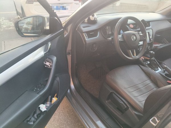 Skoda Octavia 2017, 157000 км, за 4177 USD - фото 17