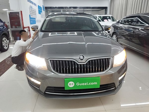 Skoda Octavia 2017, 99200 км, за 7371 USD