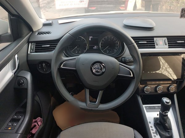 Skoda Octavia 2017, 152000 км, за 6270 USD - фото 11