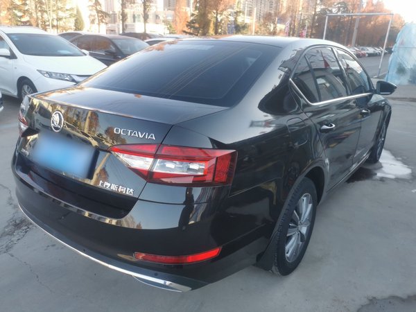 Skoda Octavia 2018, 69800 км, за 6576 USD - фото 6