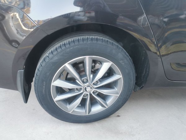 Skoda Octavia 2018, 69800 км, за 6576 USD - фото 25