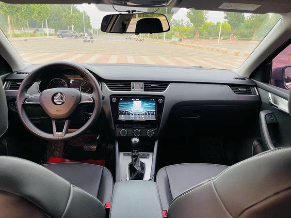 Skoda Octavia 2018, 83300 км, за 7795 USD - фото 23