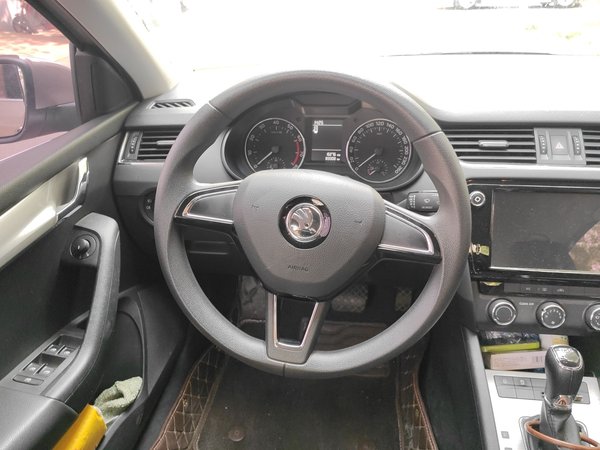 Skoda Octavia 2018, 83300 км, за 7795 USD - фото 12