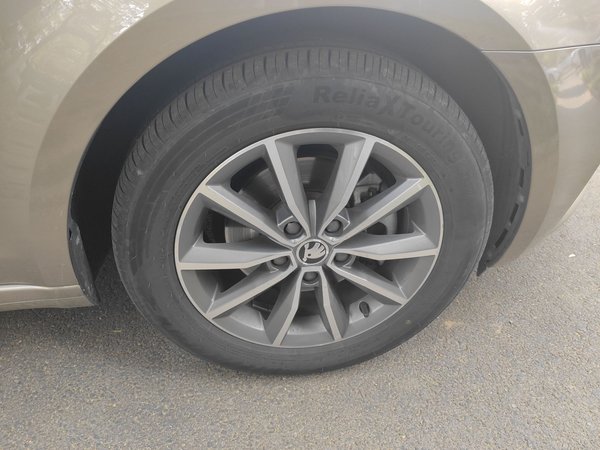Skoda Octavia 2018, 83300 км, за 7795 USD