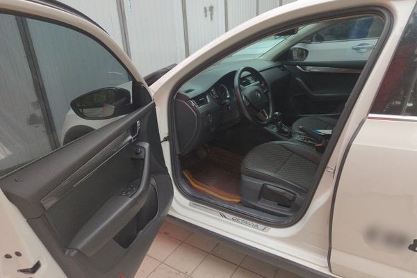 Skoda Octavia 2018, 133600 км, за 6067 USD - фото 16