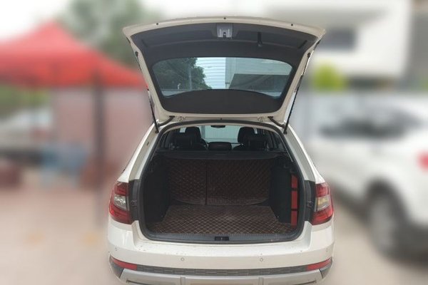 Skoda Octavia 2018, 133600 км, за 6067 USD - фото 19