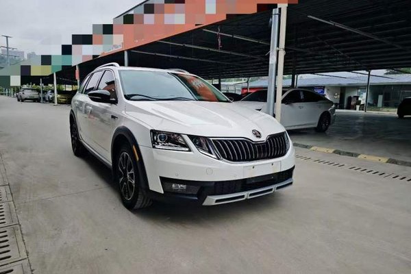 Skoda Octavia 2018, 64600 км, за 8876 USD - фото 17