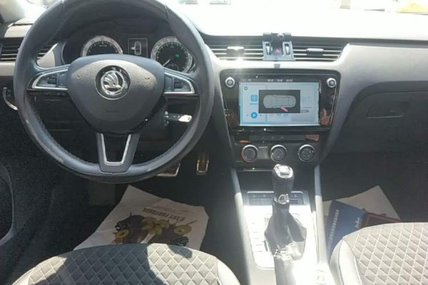 Skoda Octavia 2018, 78300 км, за 7818 USD - фото 16