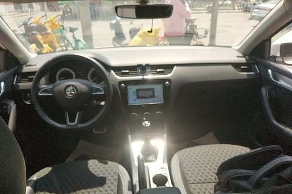 Skoda Octavia 2018, 78300 км, за 7818 USD - фото 13