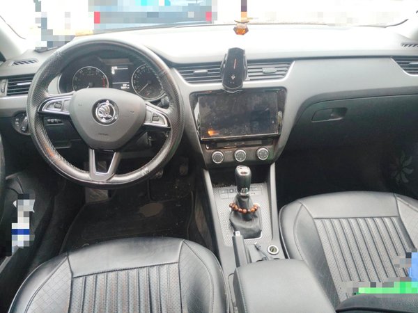 Skoda Octavia 2019, 98800 км, за 6909 USD - фото 10