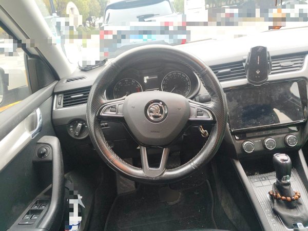 Skoda Octavia 2019, 98800 км, за 6909 USD - фото 11