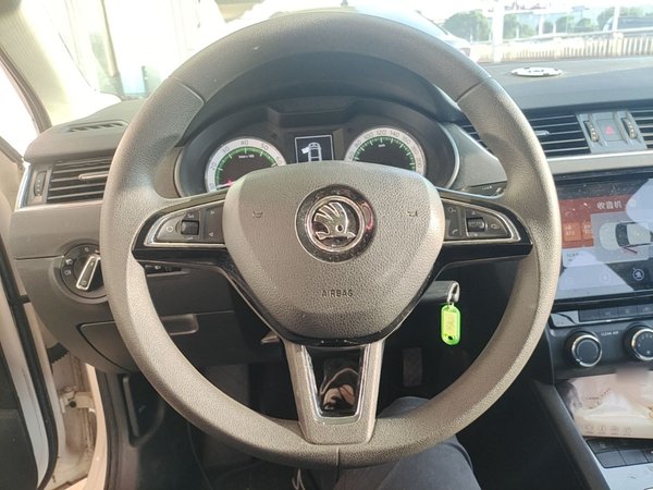 Skoda Octavia 2020, 29800 км, за 9162 USD - фото 19