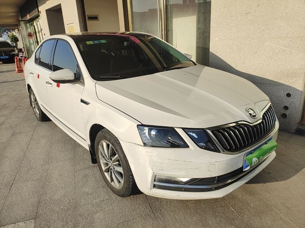 Skoda Octavia 2020, 29800 км, за 9162 USD
