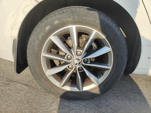 Skoda Octavia 2020, 29800 км, за 9162 USD - фото 10