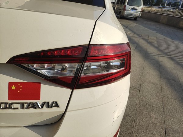 Skoda Octavia 2020, 29800 км, за 9162 USD - фото 7