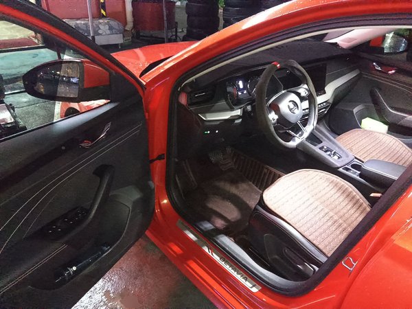 Skoda Octavia 2021, 22500 км, за 17915 USD - фото 11