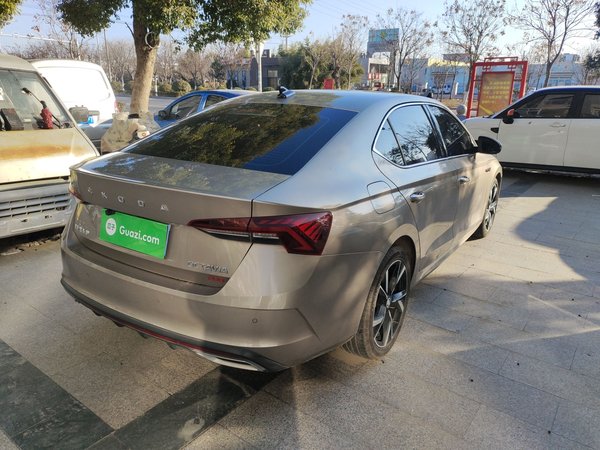 Skoda Octavia 2022, 70100 км, за 13467 USD - фото 6