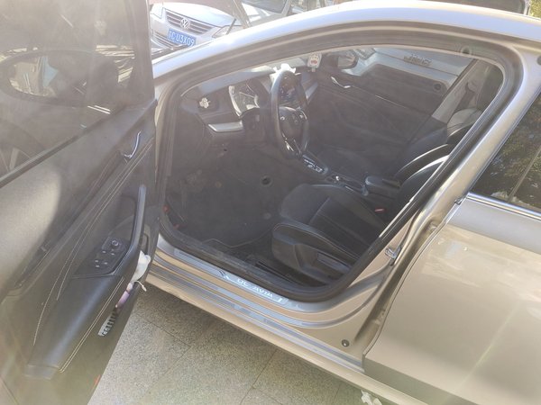 Skoda Octavia 2022, 70100 км, за 13467 USD - фото 19