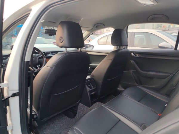 Skoda Octavia 2022, 132200 км, за 9607 USD - фото 21