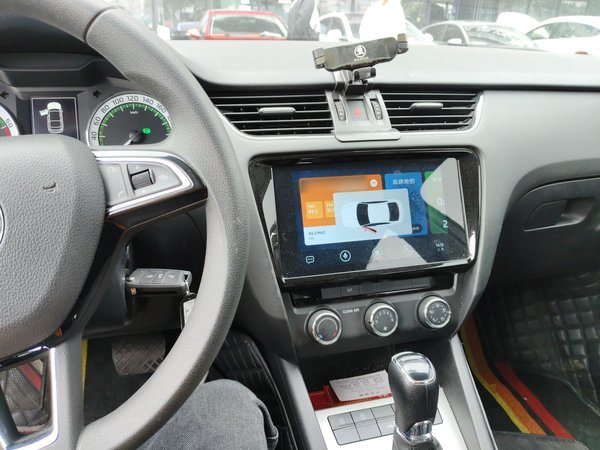 Skoda Octavia 2022, 70600 км, за 11113 USD - фото 13