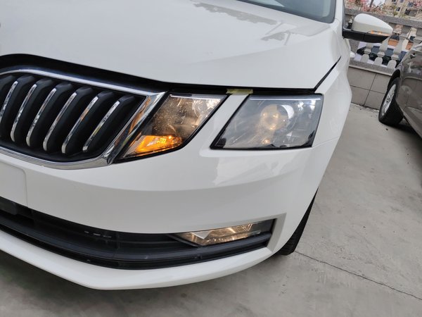 Skoda Octavia 2022, 70600 км, за 11113 USD - фото 9