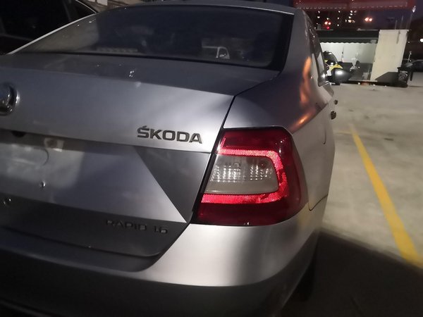 Skoda Rapid 2013, 98400 км, за 3638 USD - фото 7